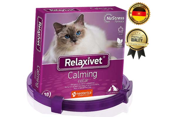 Relaxivet Calming Collar For Cats and Small Dogs